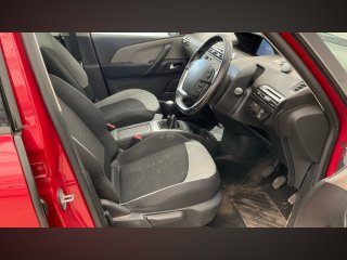 /photos/11820/09ce83f5-2a17-254f-0ef9-4626c79a118b_i320x240.jpg